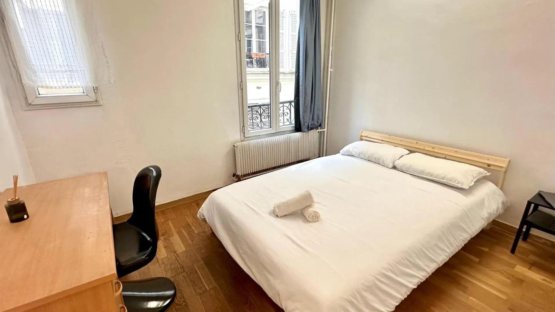 Bel Appartement Pres De La Place De La Republique contacts